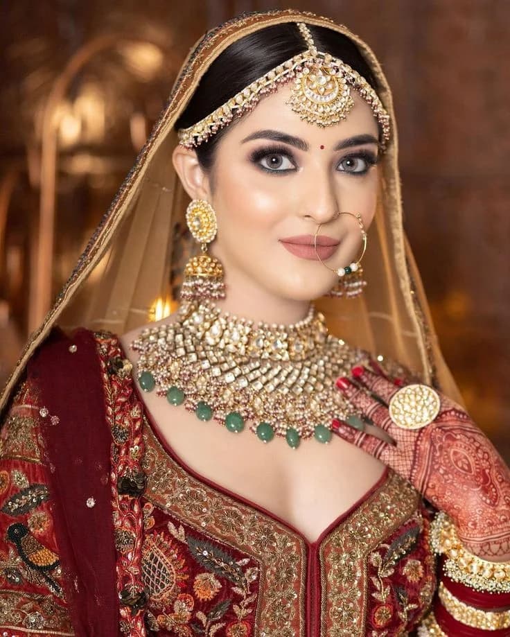 HD / Airbrush Makeup
